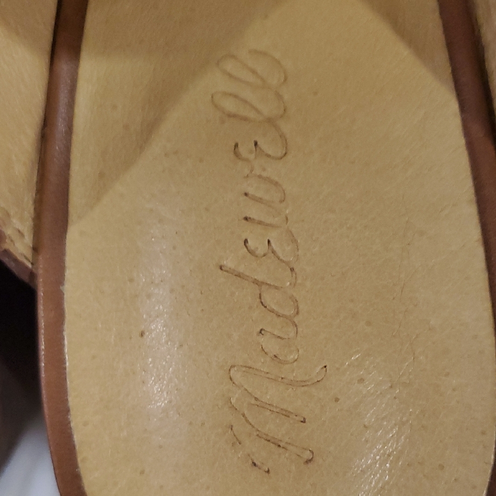 Madewell Classic Brown Leather  Slip-On Loafers - Picture 13 of 13